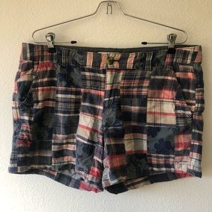 Old Navy Women’s Shorts Plaid And Hawaiian Print Size 14
